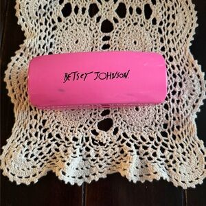 Betsey Johnson Pink Hard Eyeglass Case Black White Stripe Lined Sunglasses Case
